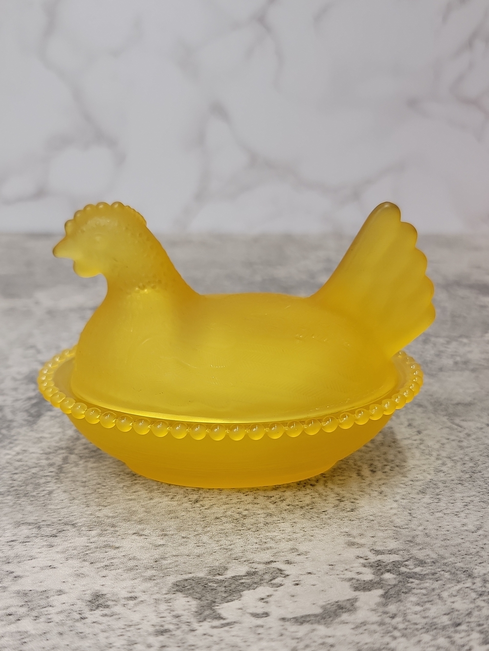 Yellow Glass Hen on a nest HON